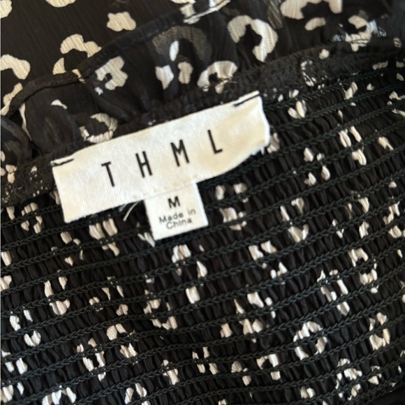 Anthropologie THML Leopard Print Sheer Long Sleeve Blouse size Medium - Picture 3 of 7